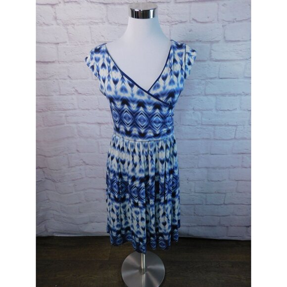 Yellow Star Blue & White Ikat Pattern Cap Sleeve Dress - Size M - Picture 1 of 10
